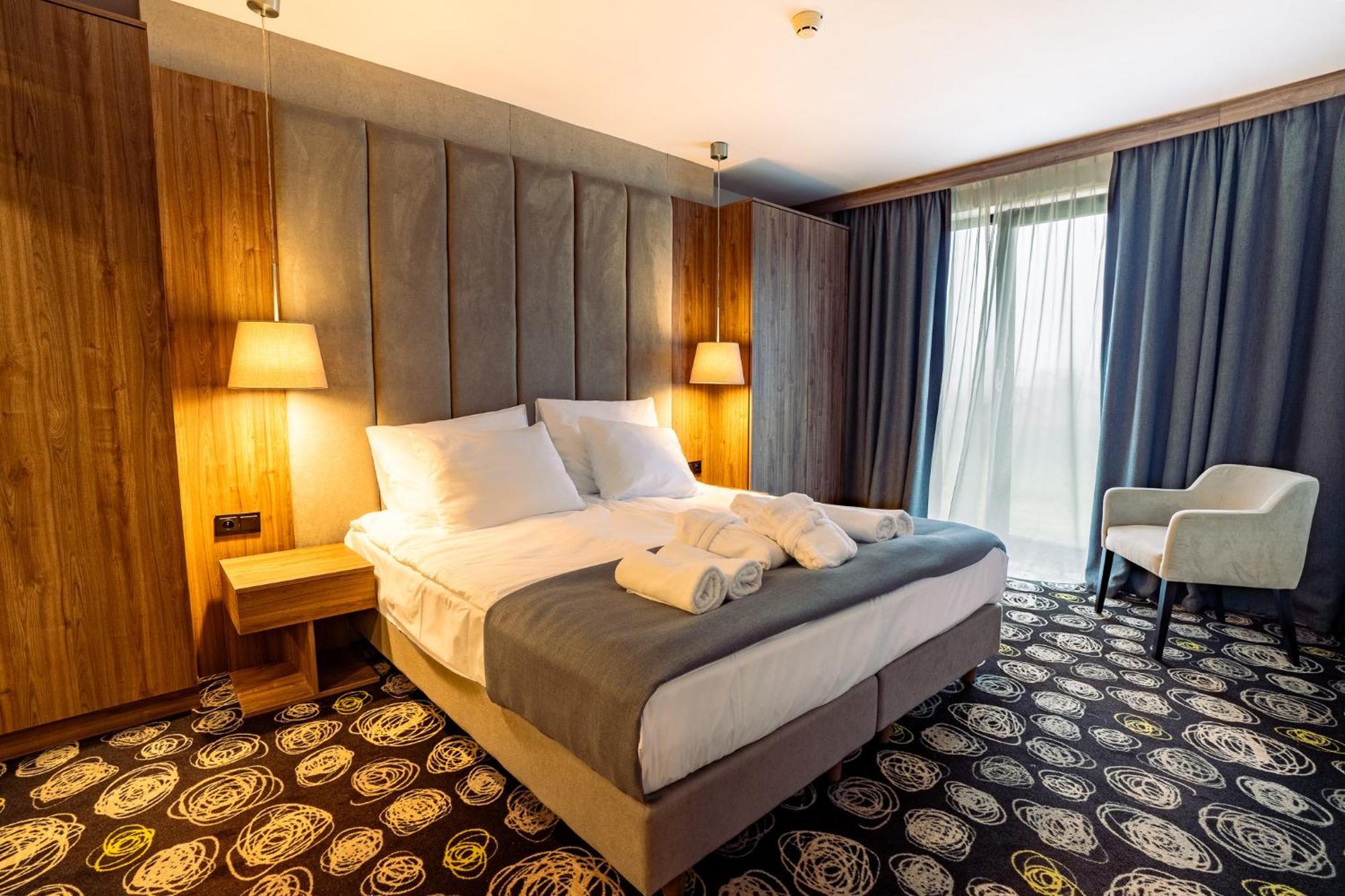 Mielenko & Spa Ex Baltin Hotel Buitenkant foto